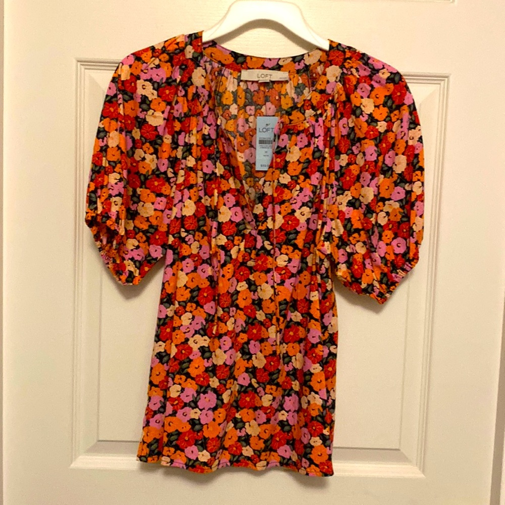 Ann Taylor Loft blouse. Colorful floral print. Size Medium Petite. New with tags